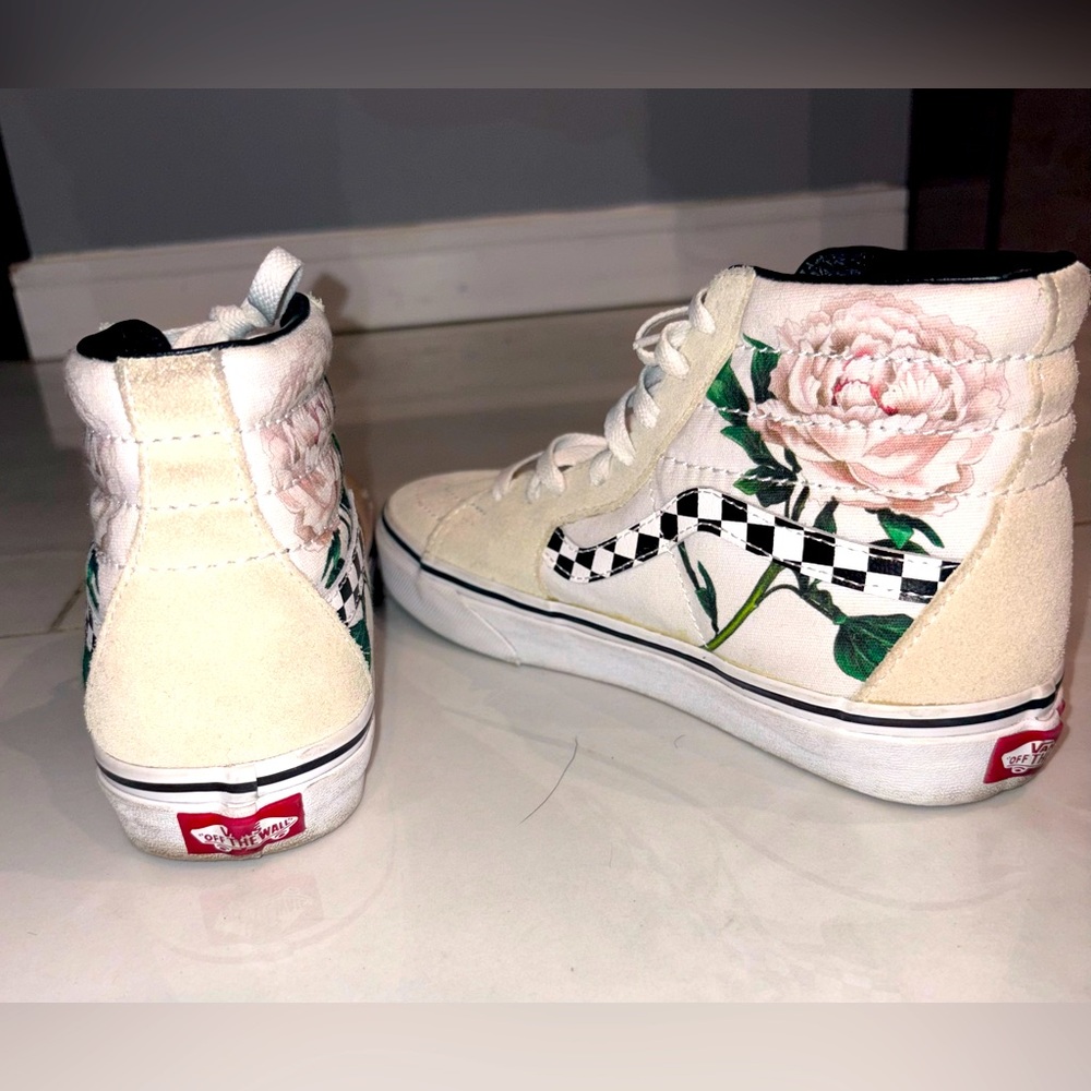 Vans Shoes Size 7.5